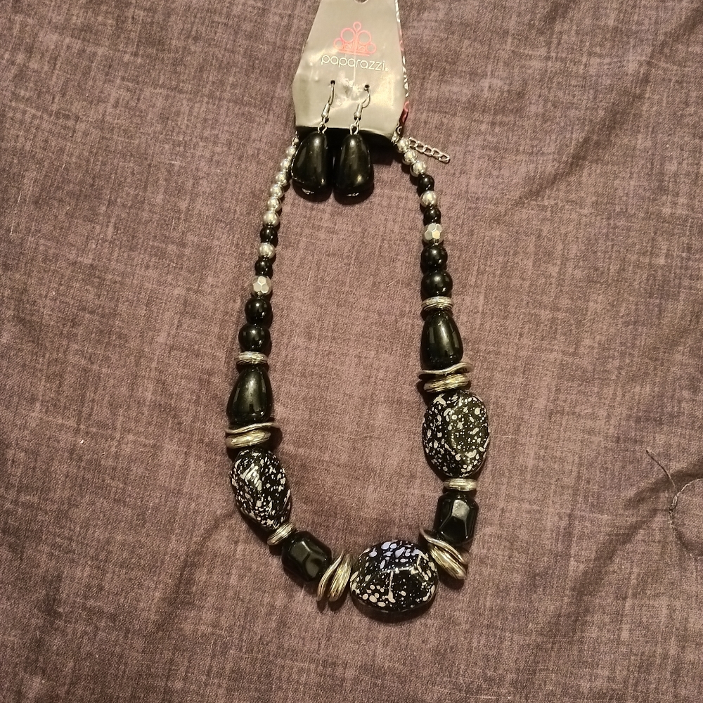Paparazzi jewelry